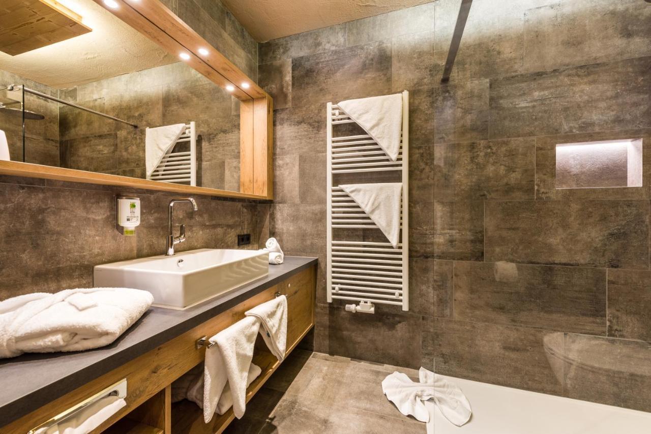 Wohlfuehlhotel Berg Heil Holzgau Exteriér fotografie