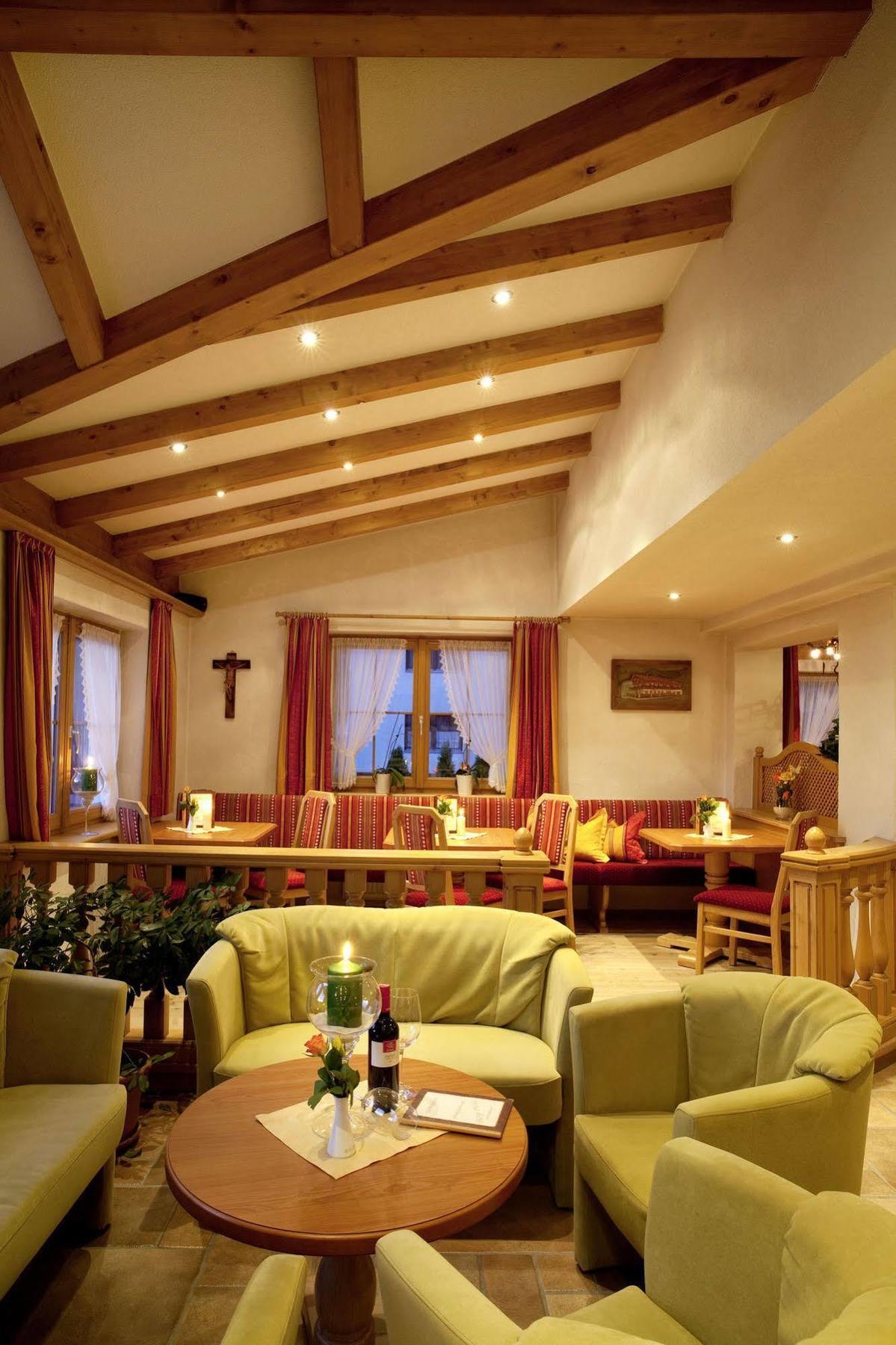 Wohlfuehlhotel Berg Heil Holzgau Exteriér fotografie